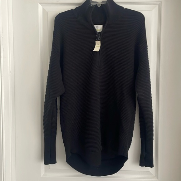 Offline by Aerie Black Ribbed Zip-Up - Picture 1 of 1